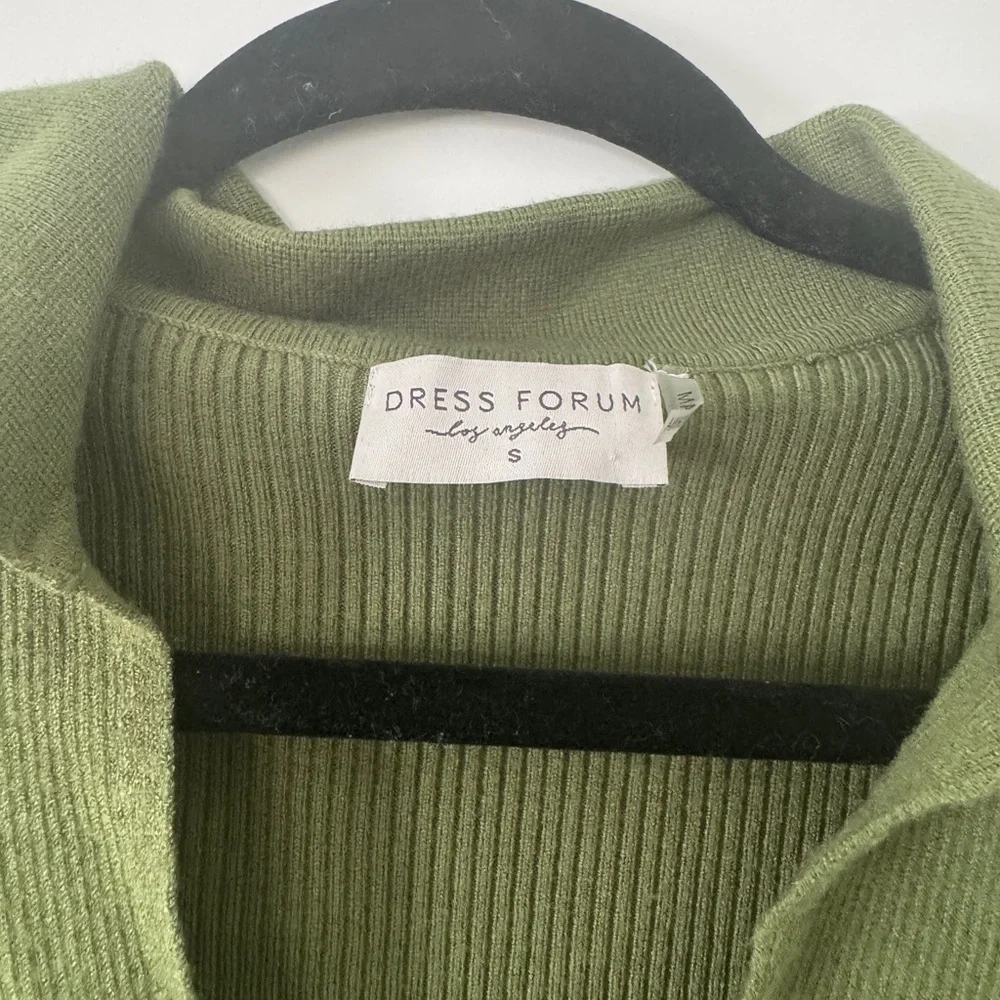 Petal & Pup Green Ribbed Bodycon Dress V-Neck Long Sleeve - Picture 4 of 4